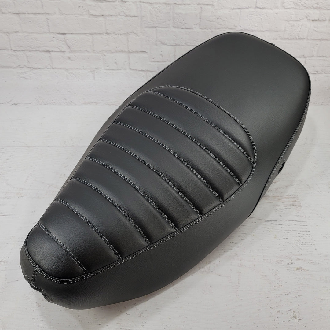 Vespa LX 50 / 125/ 150 Padded Seat Cover