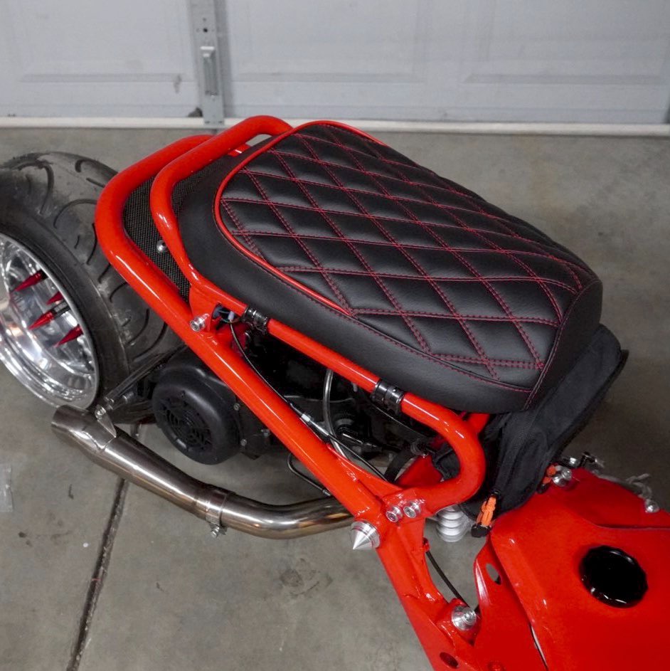 Honda Ruckus diamond seat cover with half piping