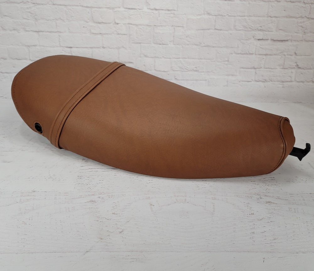 Vespa ET 2/4 matte cinnamon seat cover stitching detail with lock opening, and bag hook handmade by Cheeky Seats